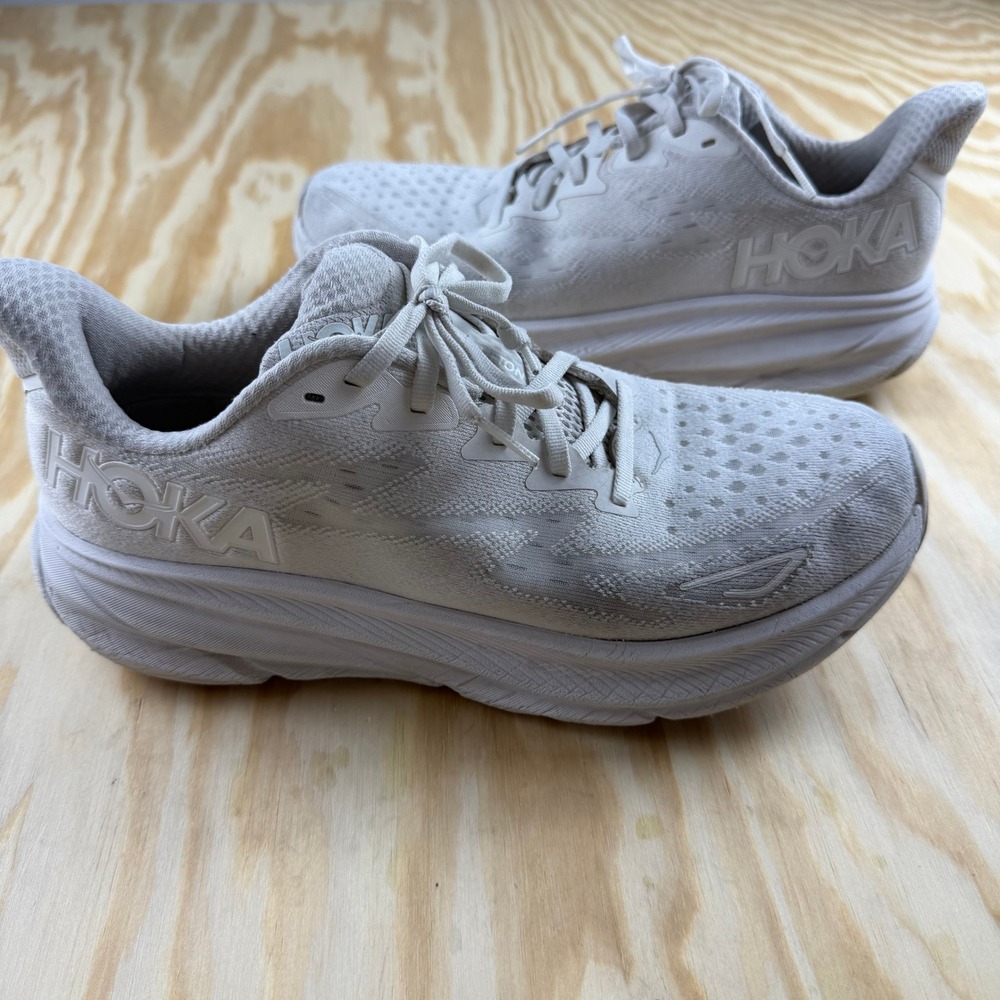 Hoka One One Clifton 9 Mens 8.5 White Road Running Shoes 1127895 WWH